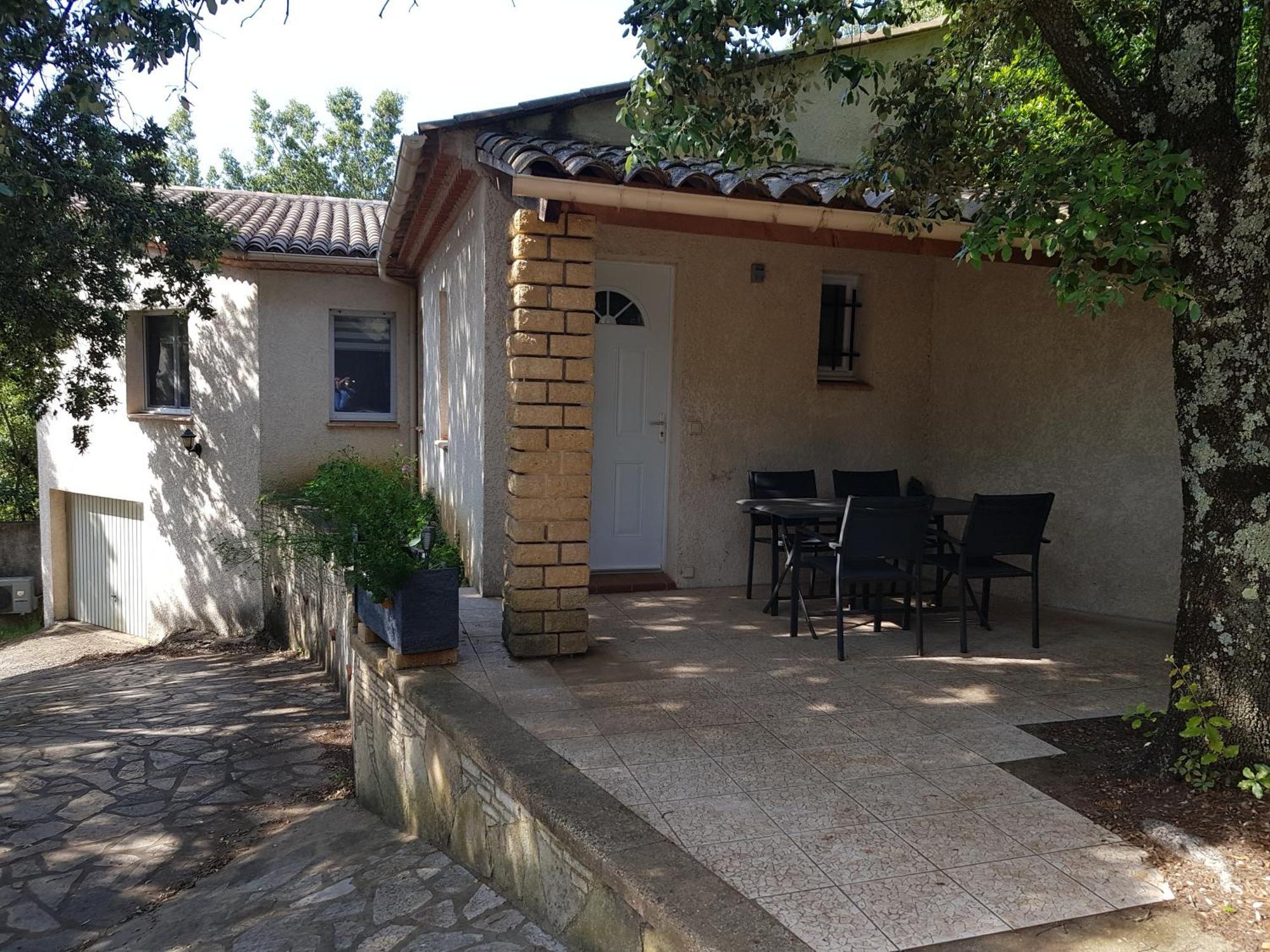 Maison Au Calme Castillon-du-Gard Eksteriør billede